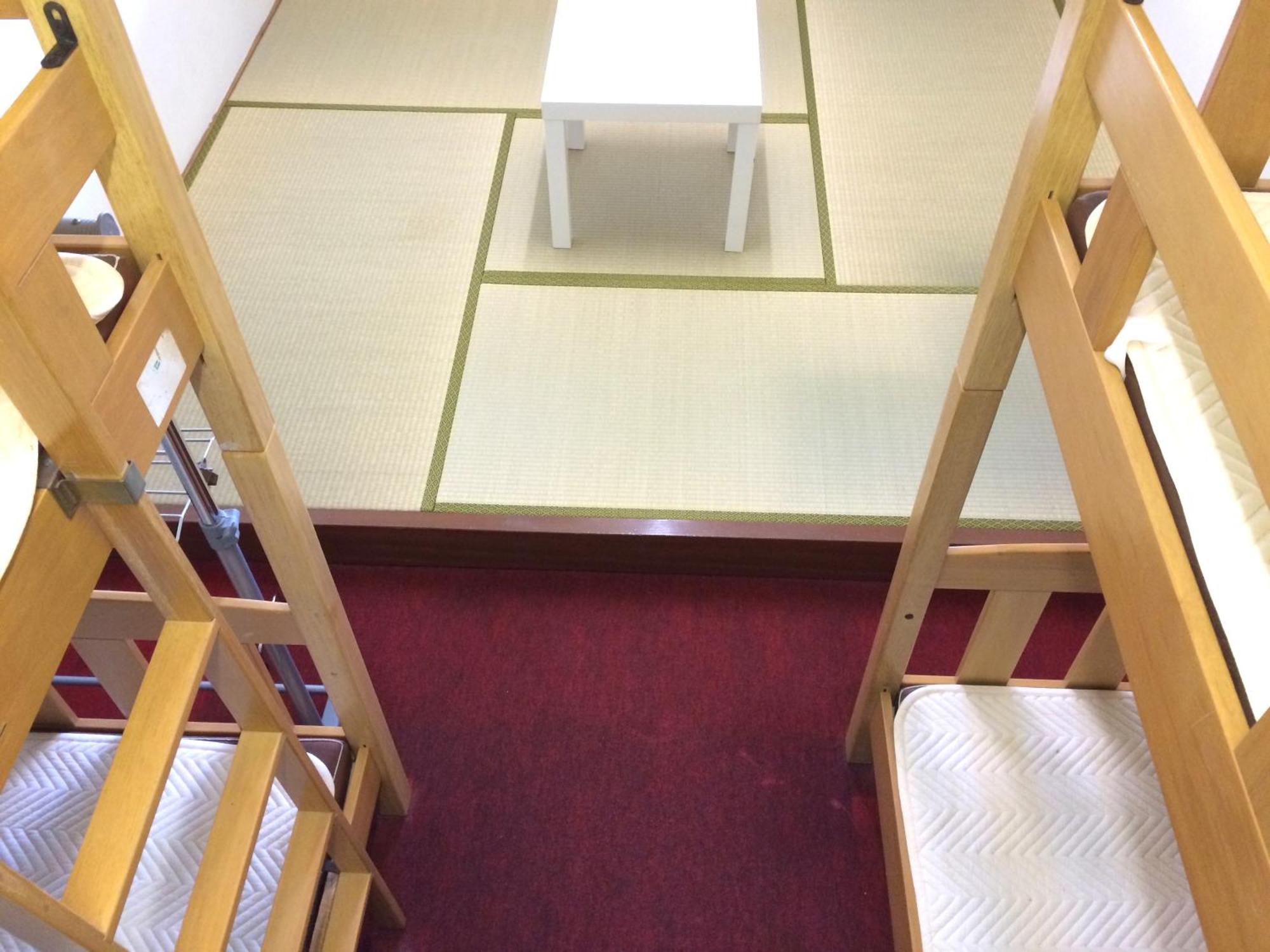 Shodoshima Olive Youth Hostel Номер фото