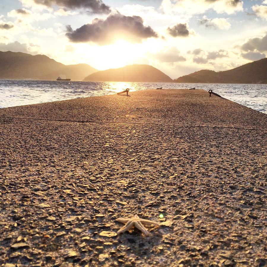 Shodoshima Olive Youth Hostel Экстерьер фото