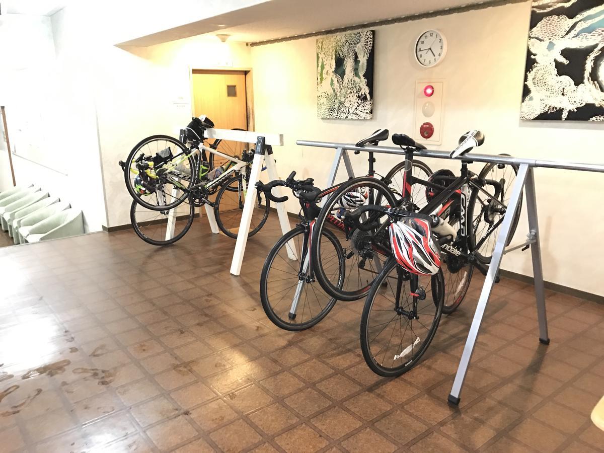 Shodoshima Olive Youth Hostel Экстерьер фото